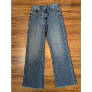 Aeropostale Super High Rise Wide Leg Jeans- Size 8- Raw Hem Medium Wash